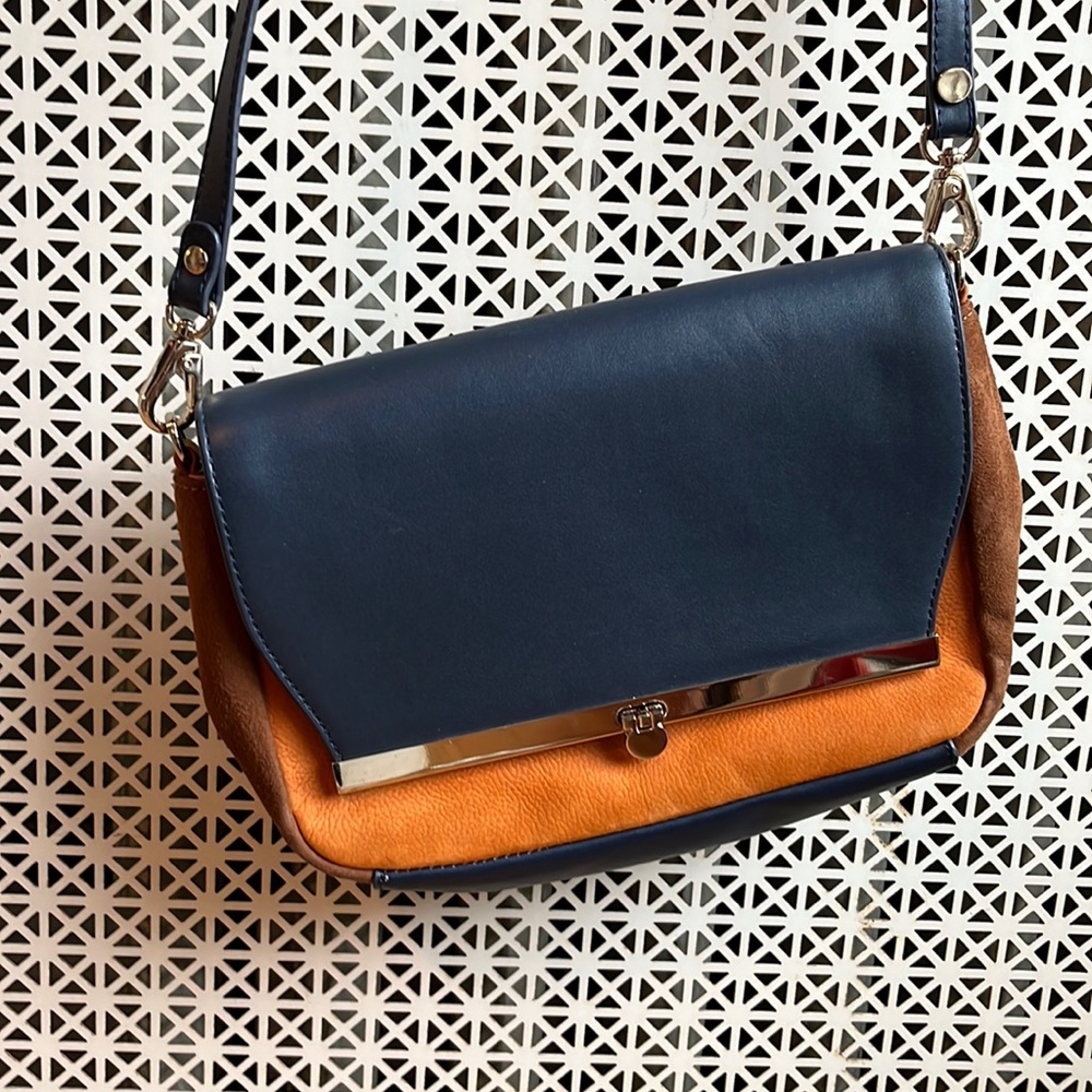 Millie’s handbag. Unique!